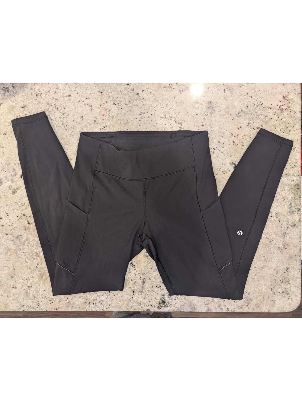 Lululemon Black Running Leggings Size 8 Side Pockets Back Zip 27”